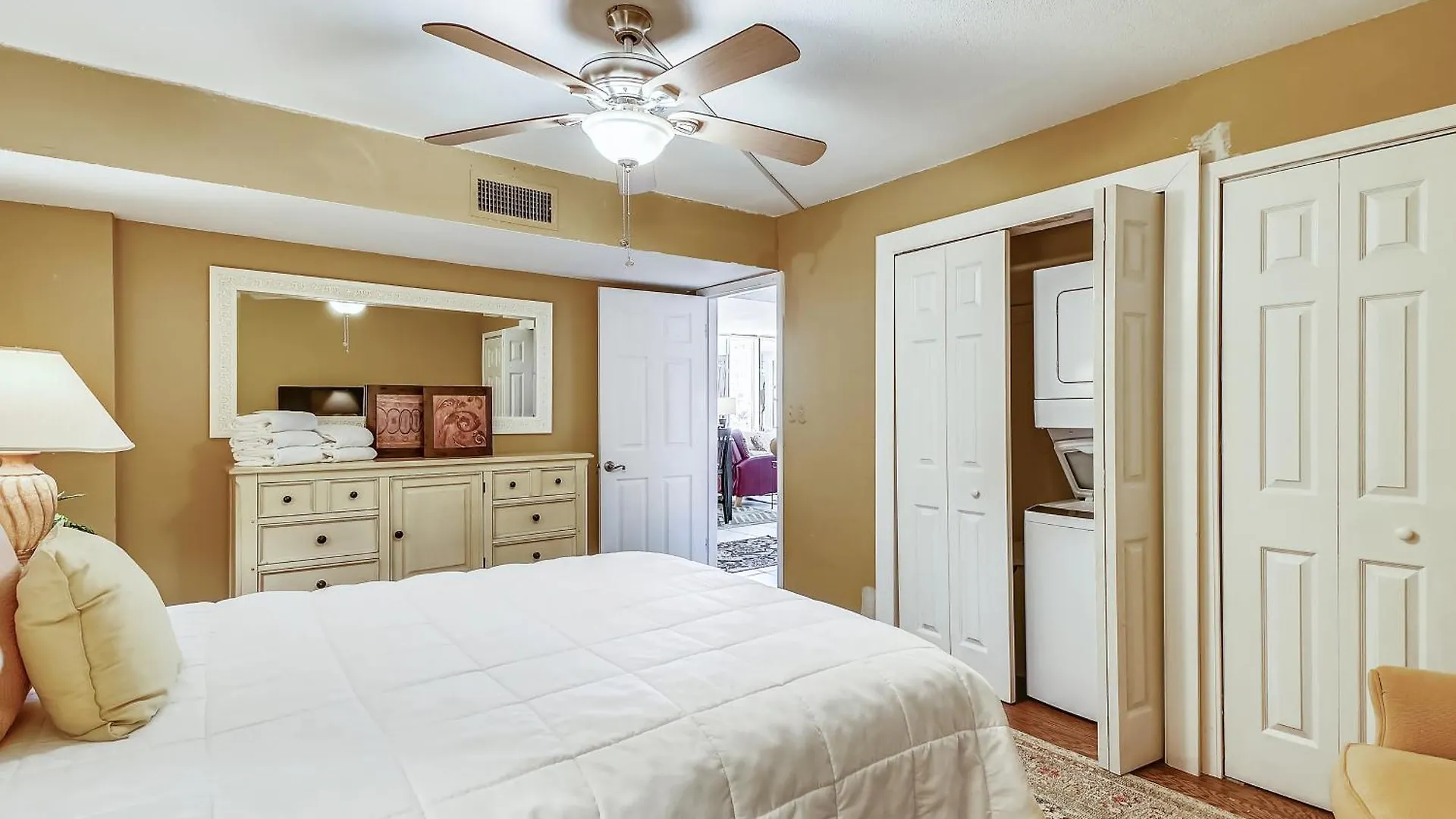Dolphin Point 202C- By Holiday Isle Properties Destin